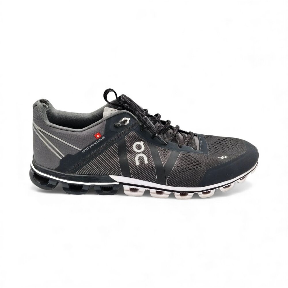 On Running Sneakers Mens 11.5 Grey Cloudflow‎ Road Running CloudTec Shoes